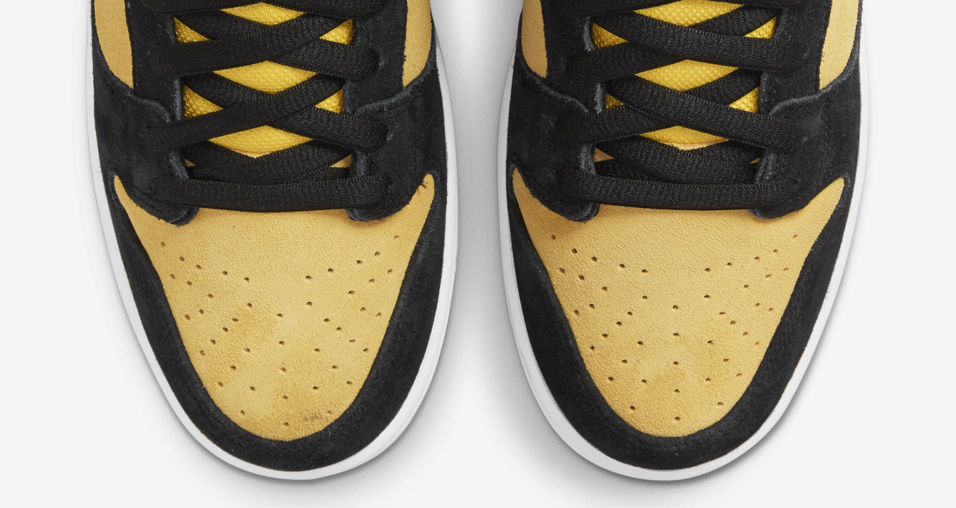 maize and black nike