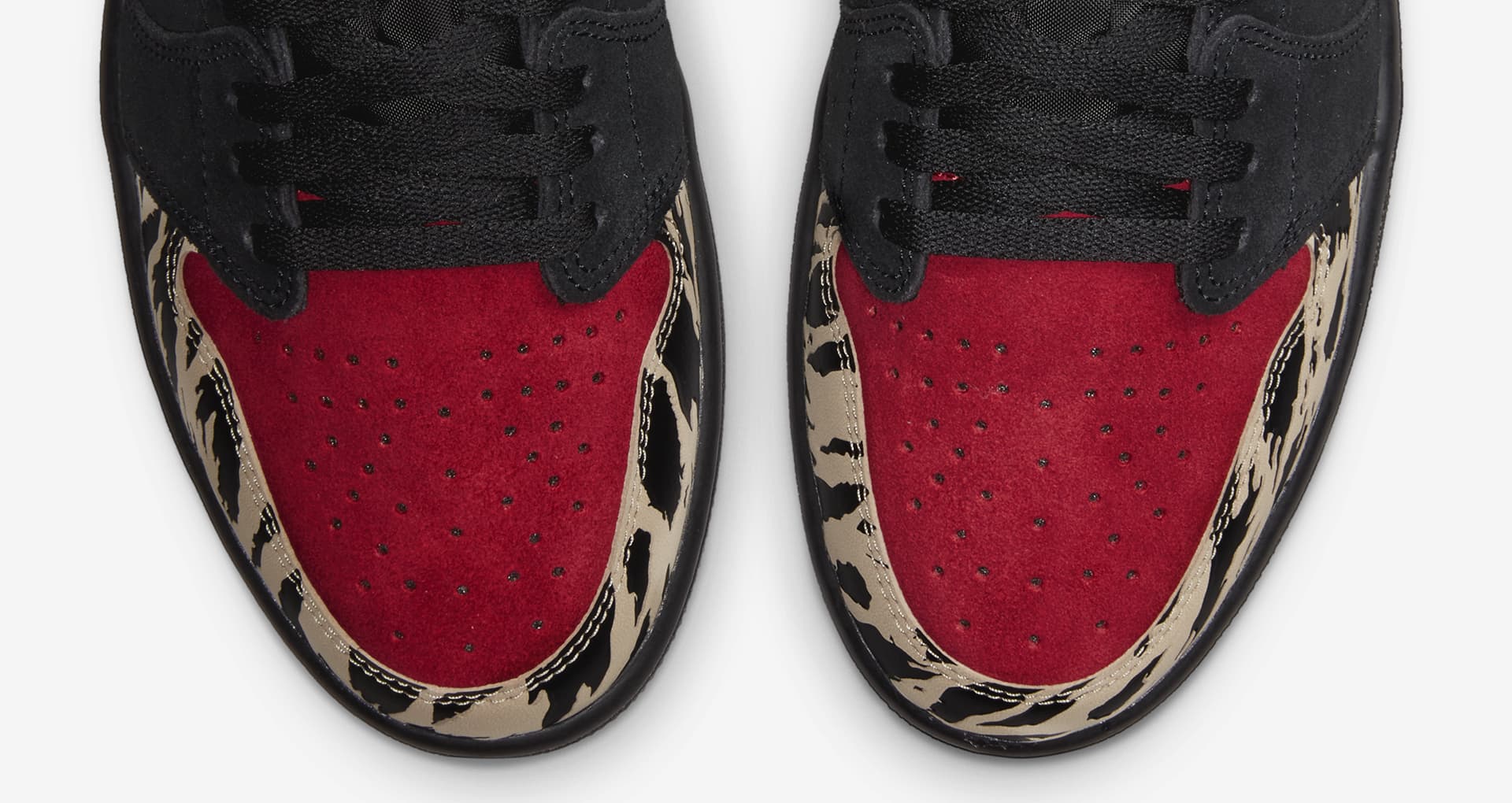 Air Jordan 1 Low x SoleFly 'Black and Sport Red' (DN3400001) Release