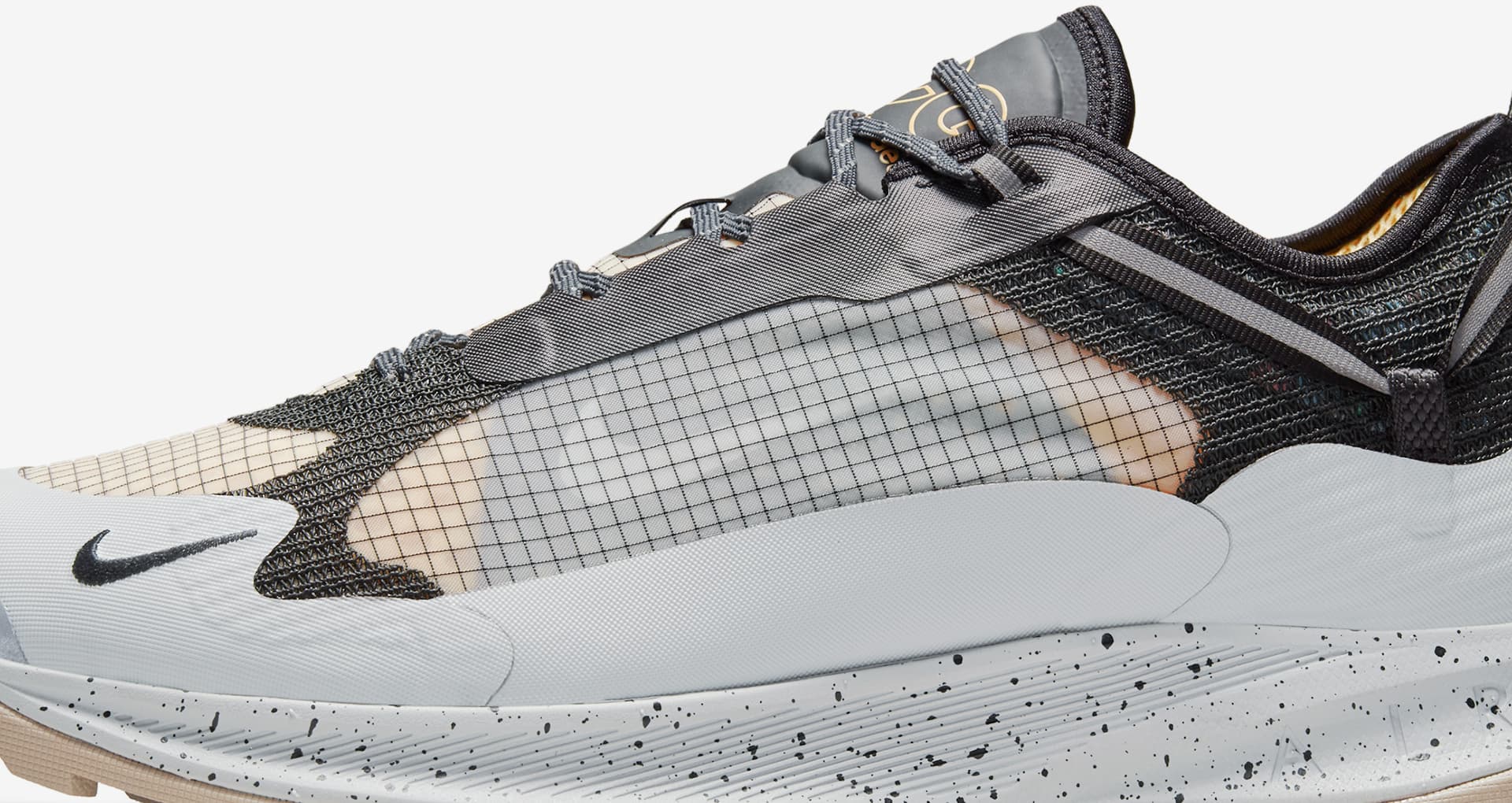 nike ivo mens