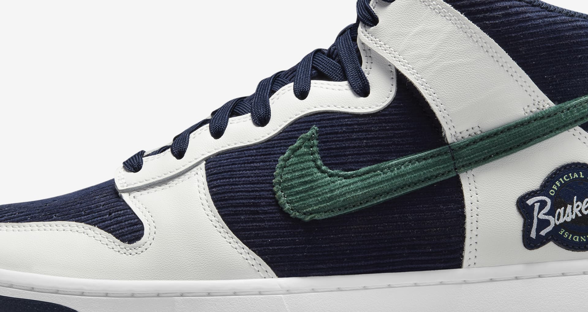 dunk high emb