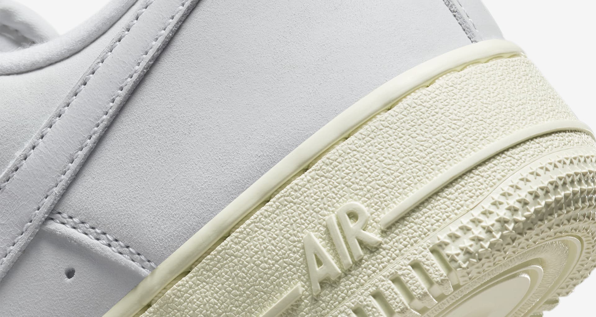 womens white airforce 1