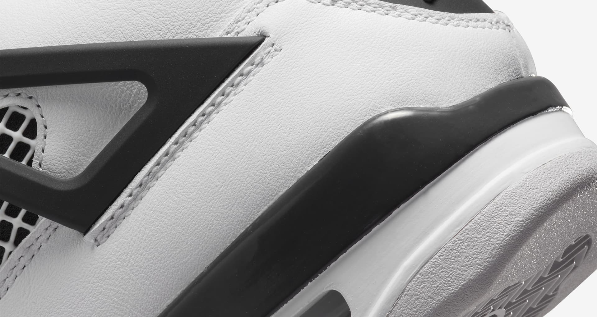 Women's Air Jordan 4 'Oil Green' (AQ9129-103) Release Date. Nike SNKRS CA