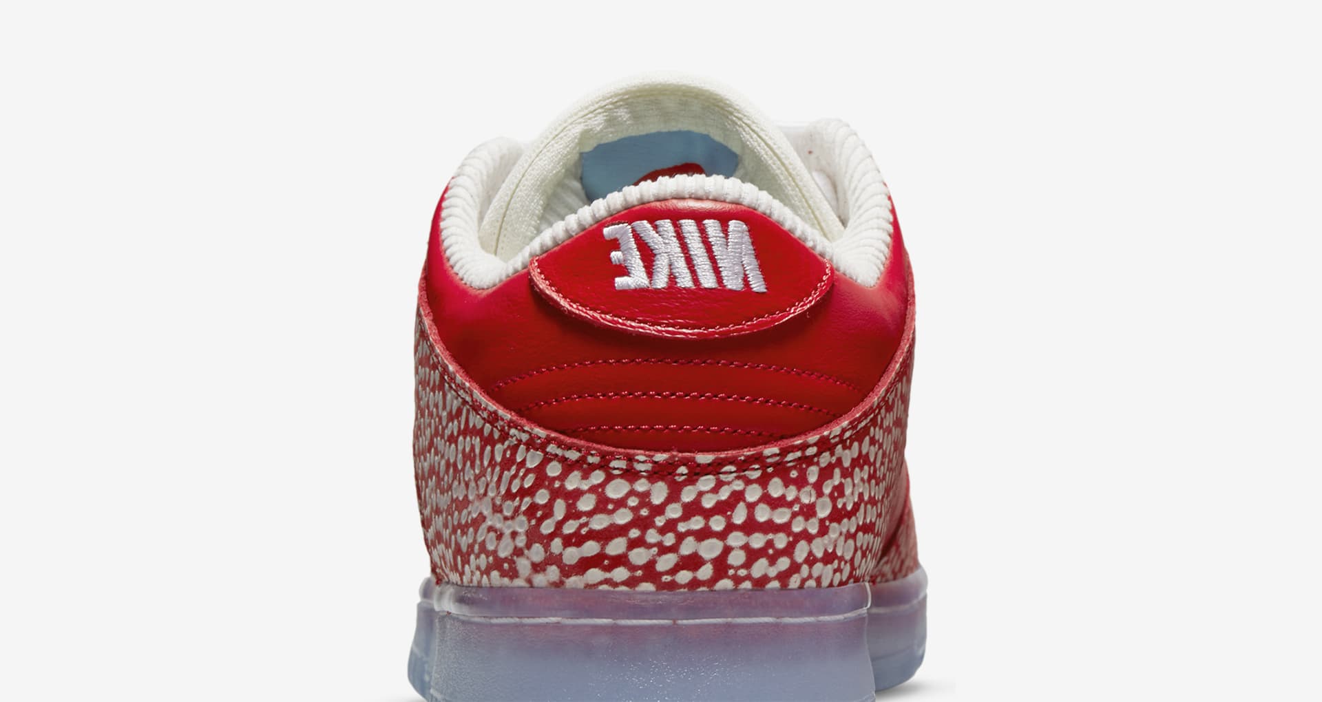 stingwater dunk low magic mushroom