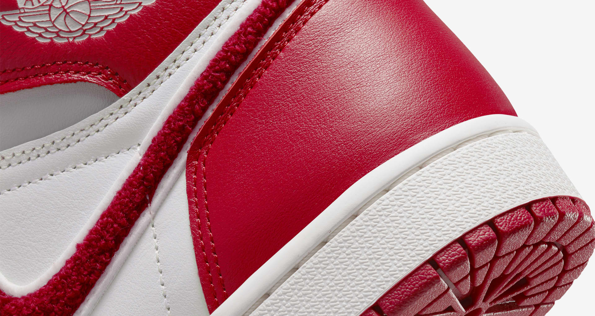 Air Jordan 1 "Varsity Red" für Damen (DJ4891061) Erscheinungsdatum