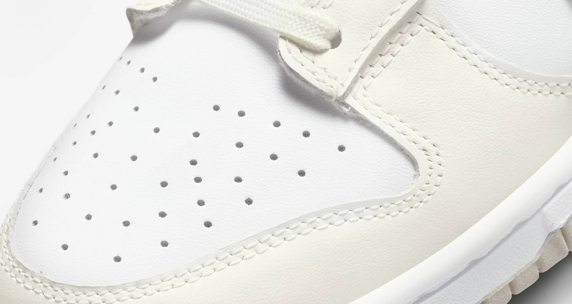 dunk low w sail