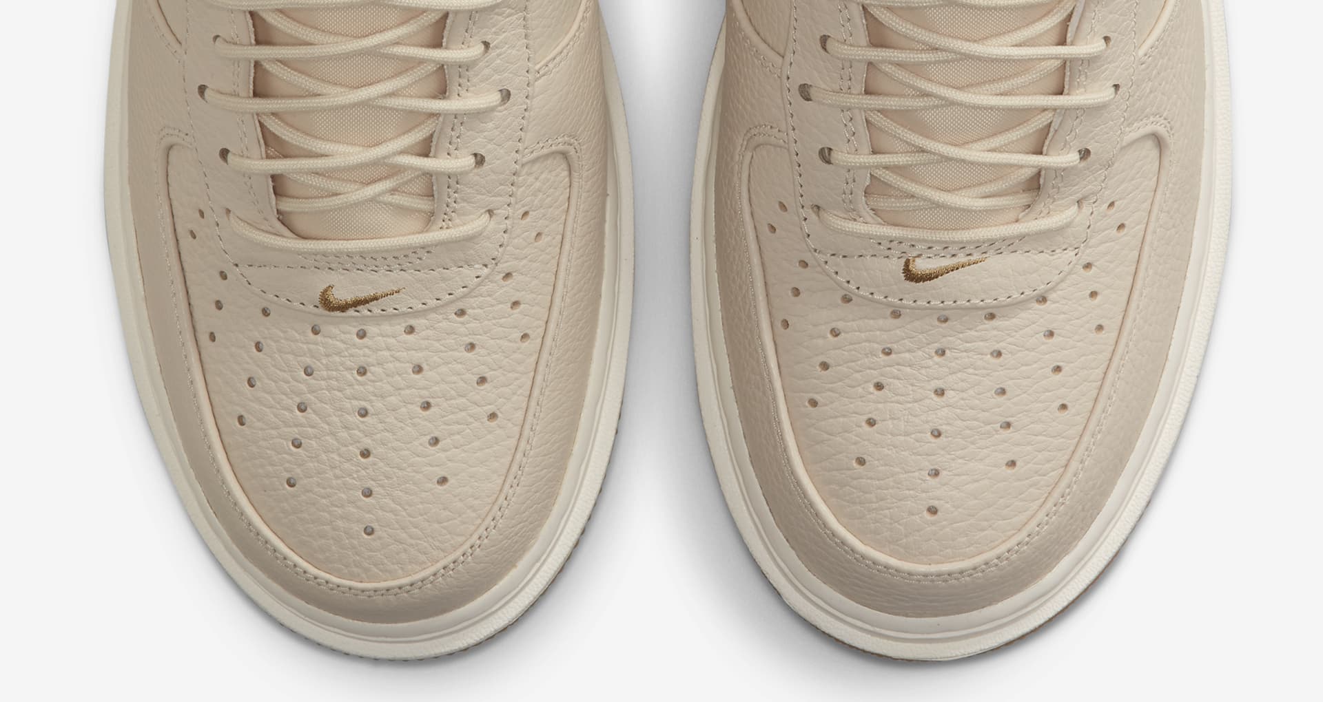 nike air force 1 brillante