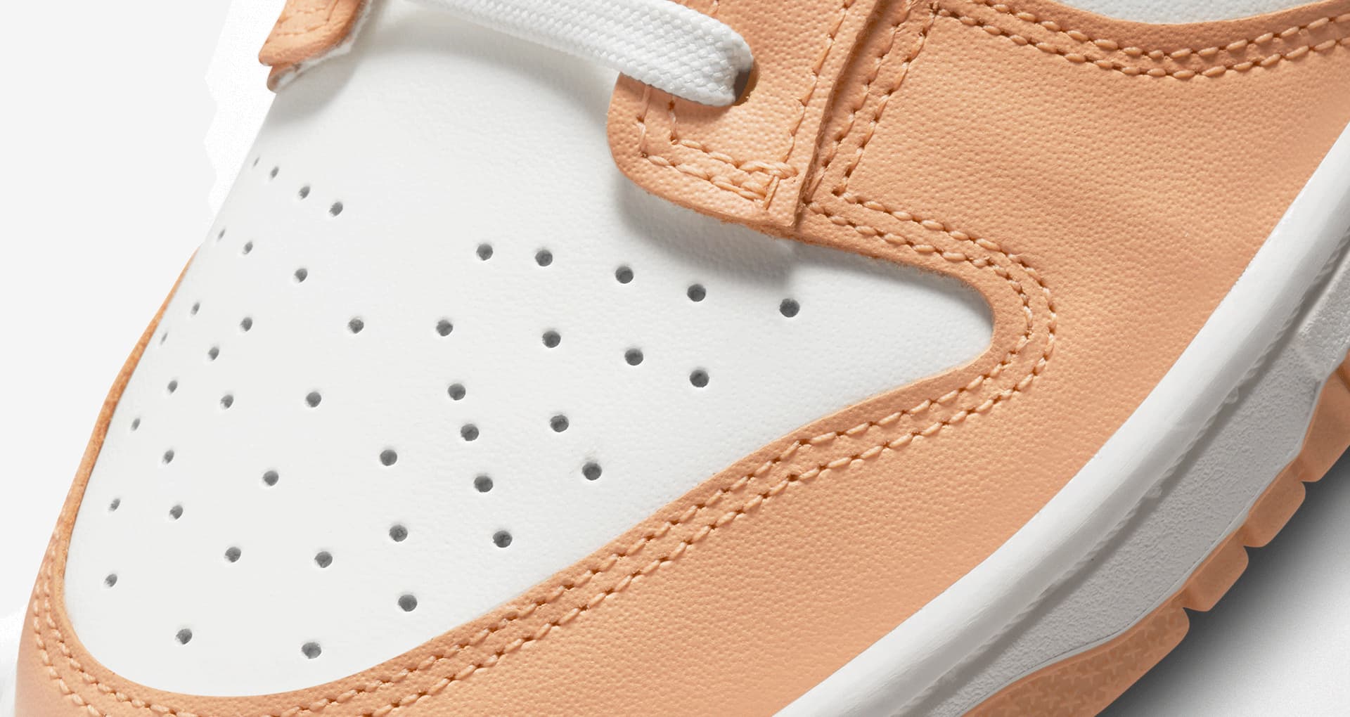 women's dunk low sail and harvest moon