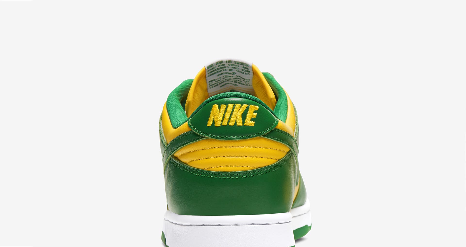 dunk lows pine green