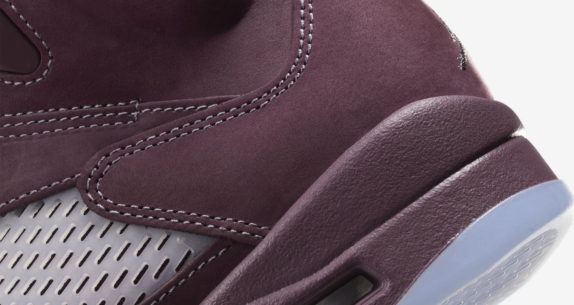 Fecha de lanzamiento de las Air Jordan 5 "Burgundy" (DZ4131-600)