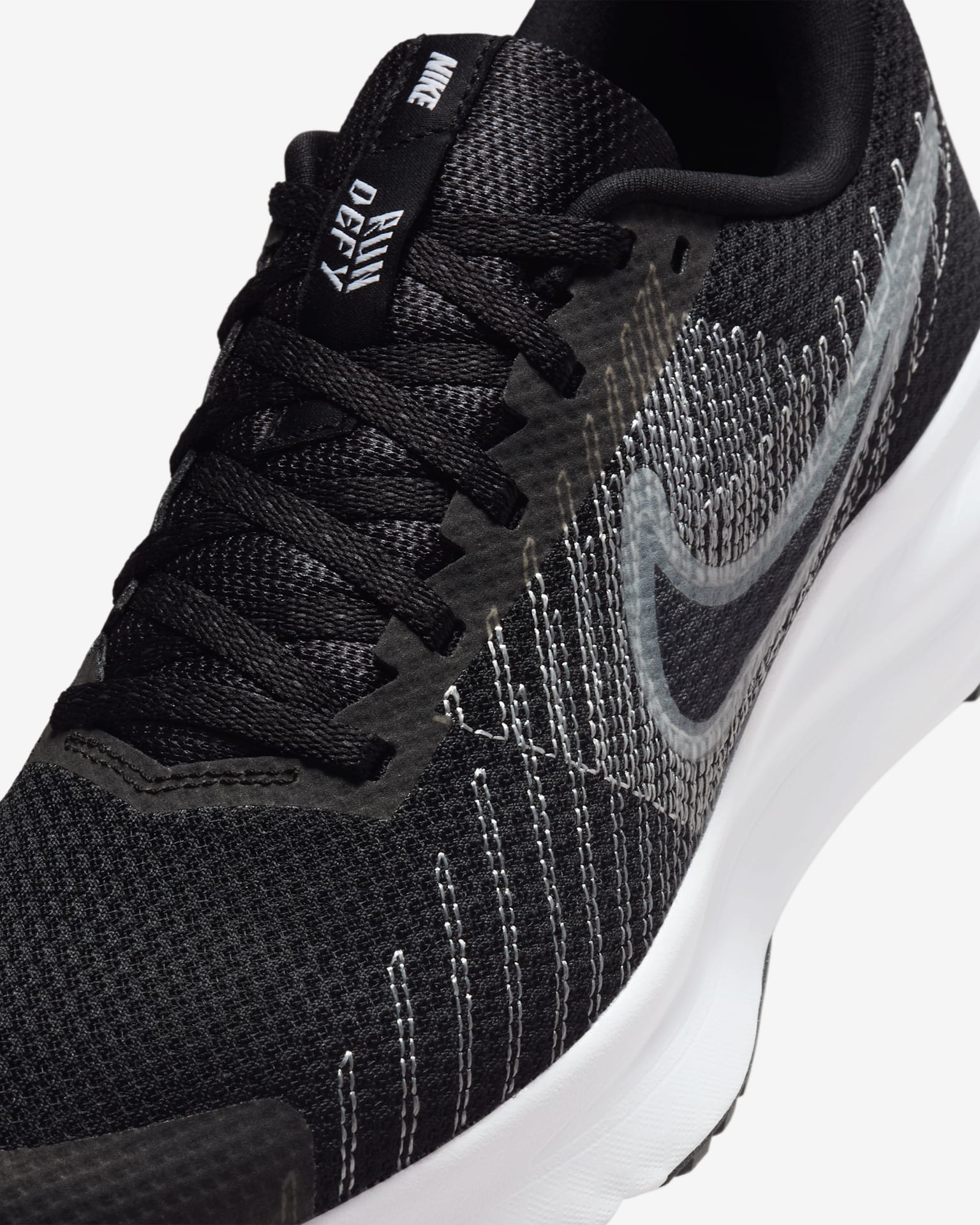 Nike Run Defy Women's Road Running Shoes