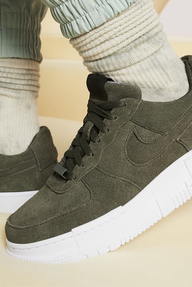 khaki green nike air force