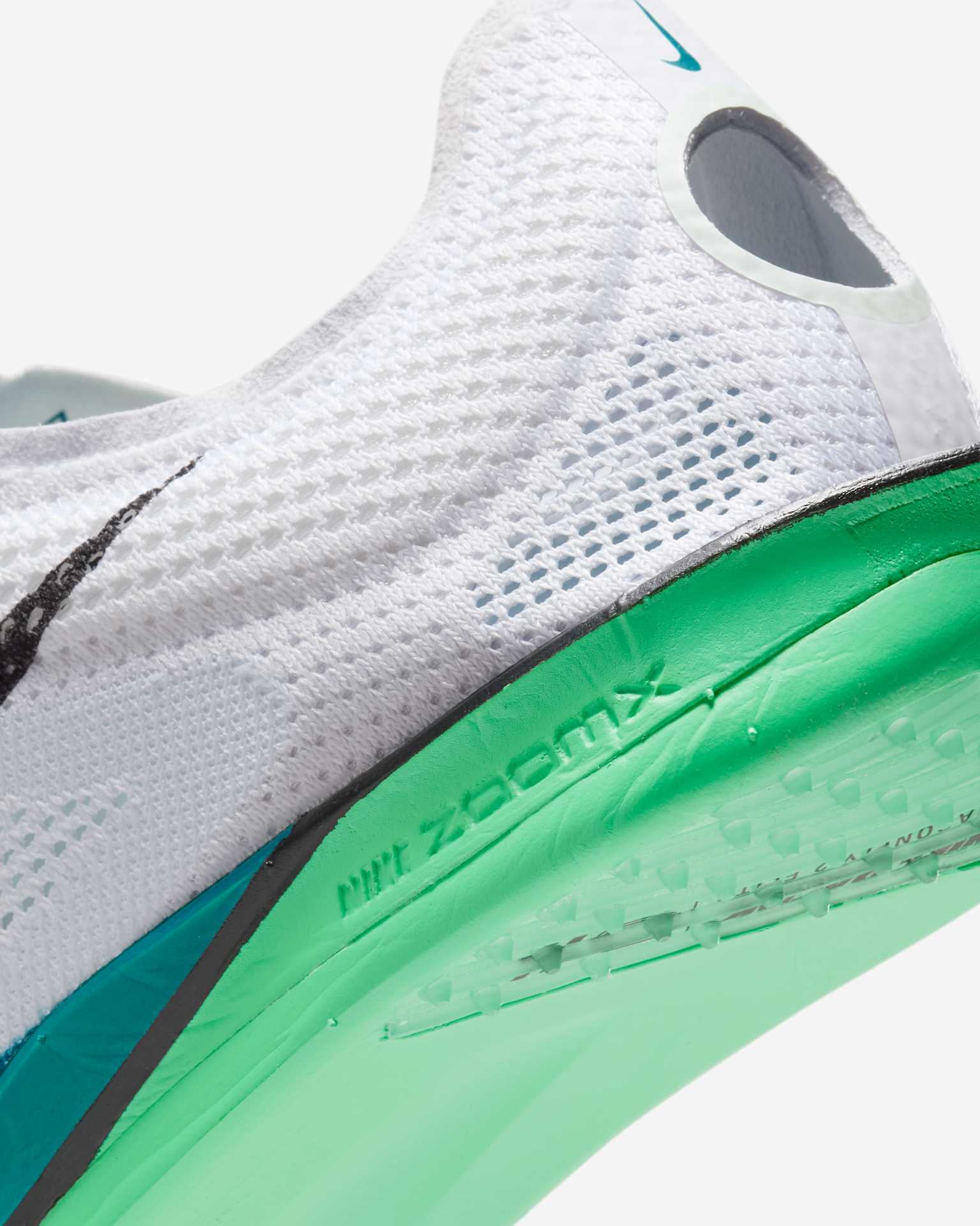 新品　NIKE ZOOMX DRAGONFLY2 ELITE image.jpg