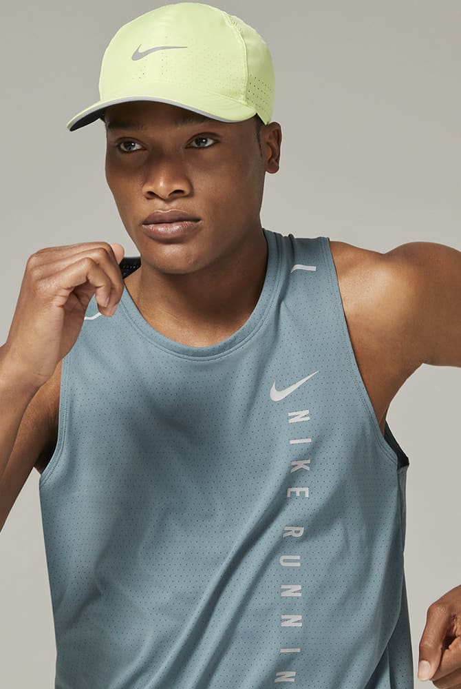 Nike Dri-FIT Aerobill Featherlight Perforated White Red Running Cap  CQ0966-104