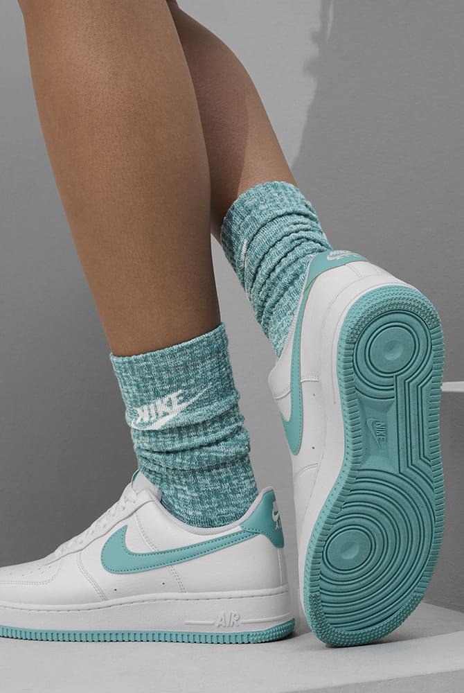 NIKE AIR FORCE 1 ナイキ　エアフォース1 24㎝ Nike Women's Air Force 1 Low Pixel 