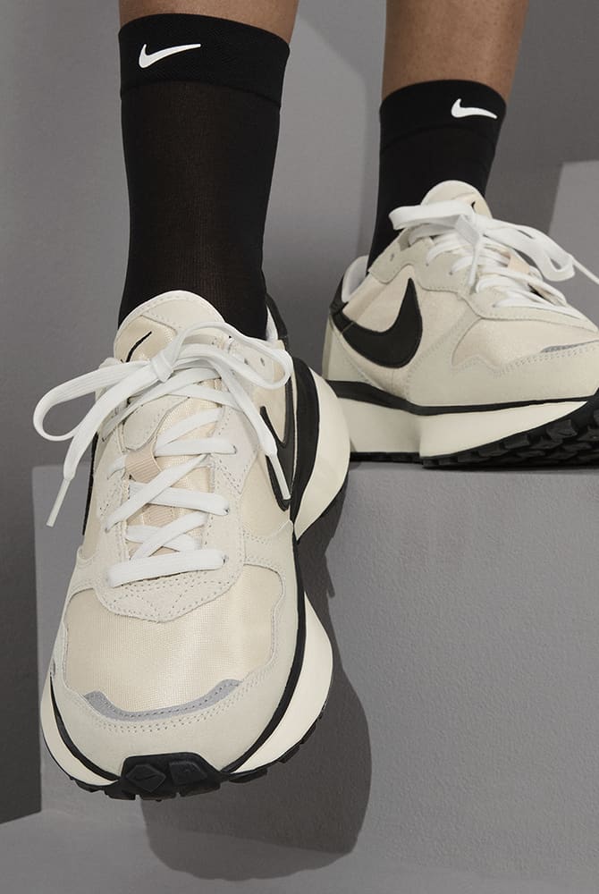 NIKE フェニックス ワッフル　24.5 used NIKE（ナイキ）の「【NIKE】ナイキ フェニックス ワッフル