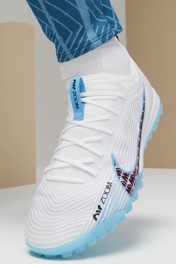 Nike Mercurial Vapor 15 Pro Turf Soccer Shoes.