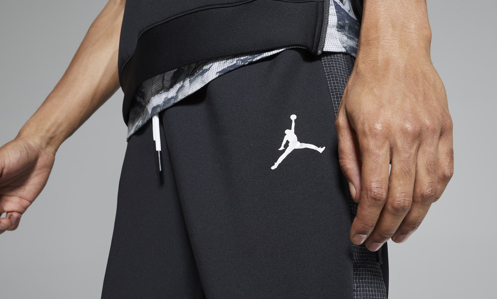 Jordan Air Men's Fleece Trousers. Nike IL