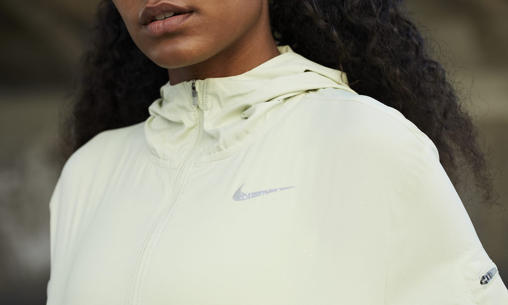 Nike Light Women's Hooded Jacket. Nike.com