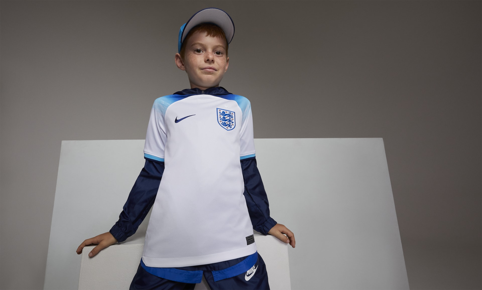 Kid's Replica Nike England Home Jersey 2022 DN0831-100 – Soccer Zone USA