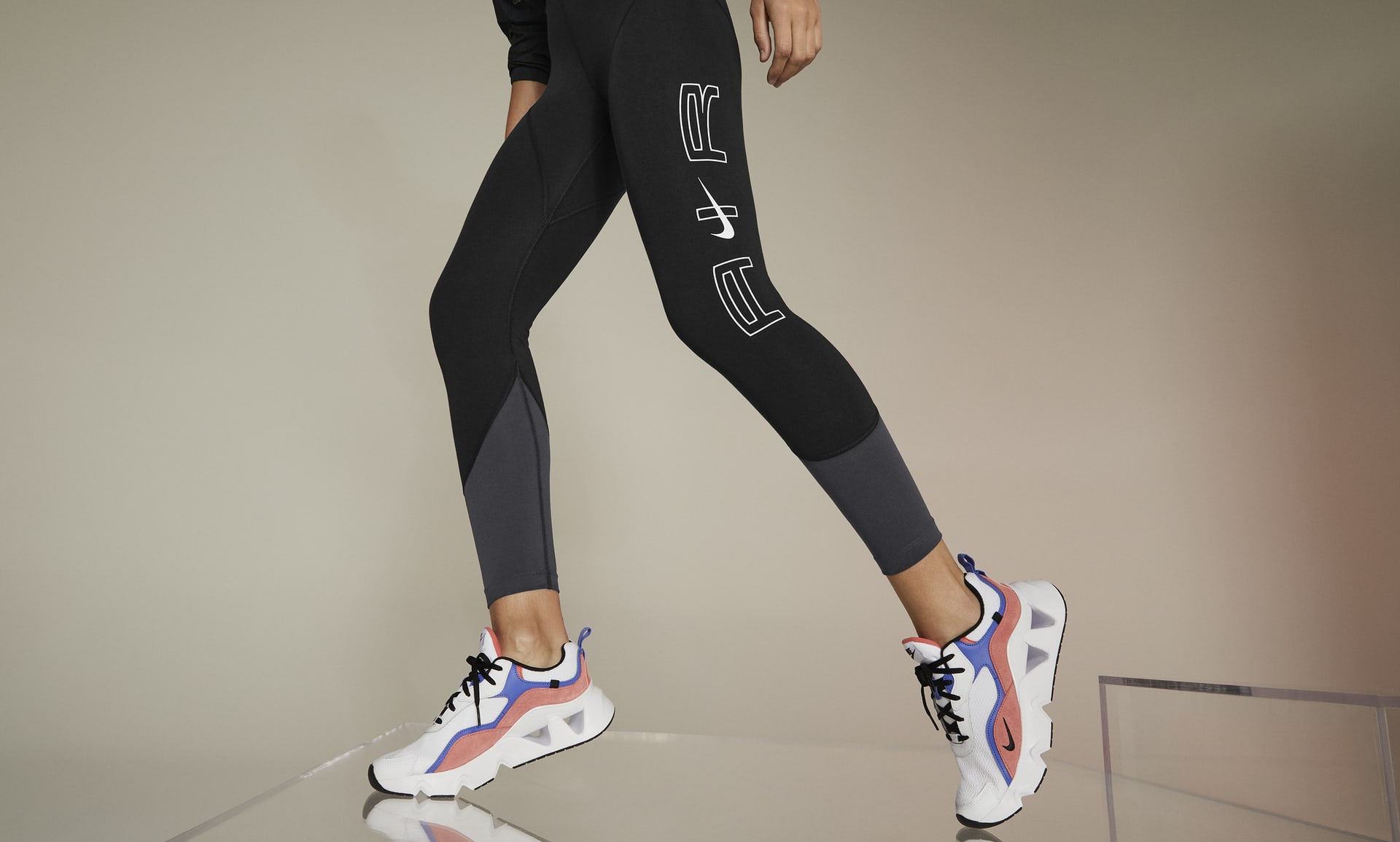 Nike Nsw Essential High-Rise Leggings – DTLR