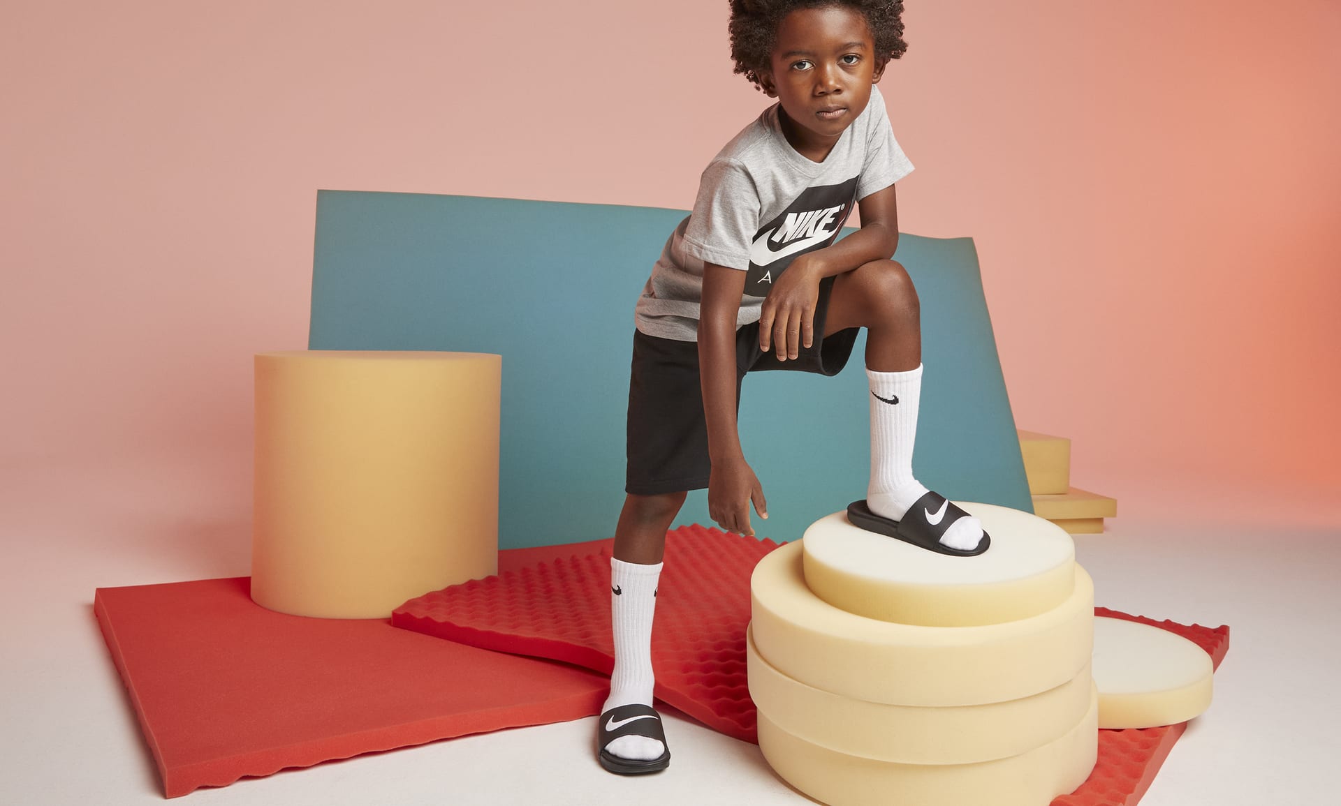 Nike Kawa Little/Big Kids' Slide. Nike.com