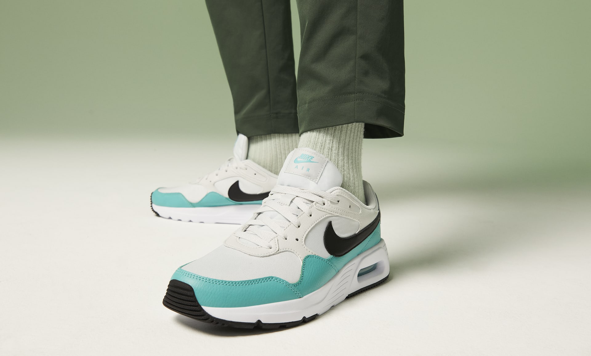 Nike air clearance con scritta grande