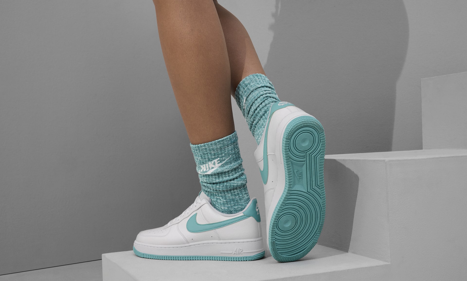 Nike female force store