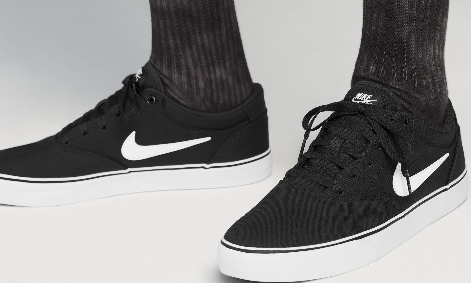 Nike SB Chron 2 Black & Gum Skate Shoes