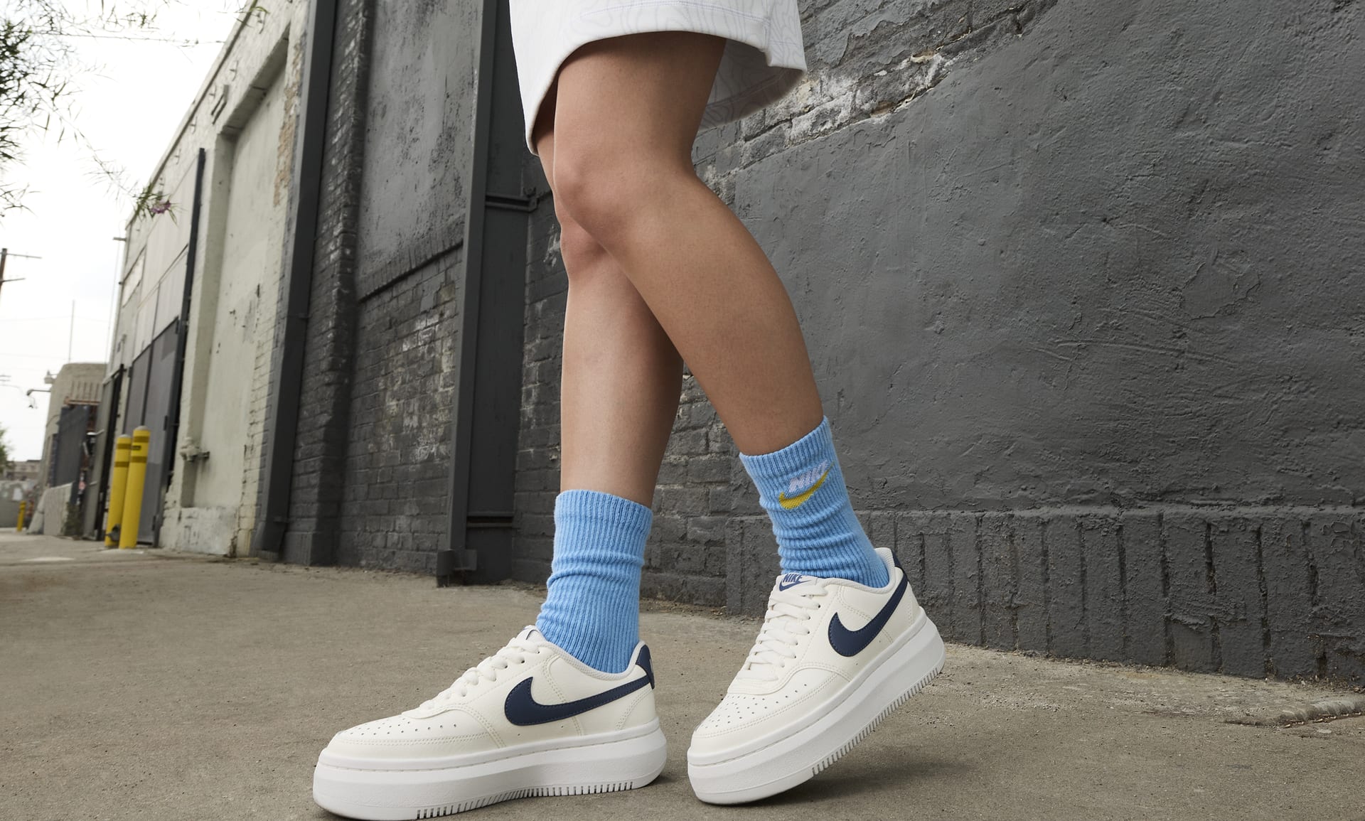 Zapatillas Urbanas Nike Court Vision Low Mujer