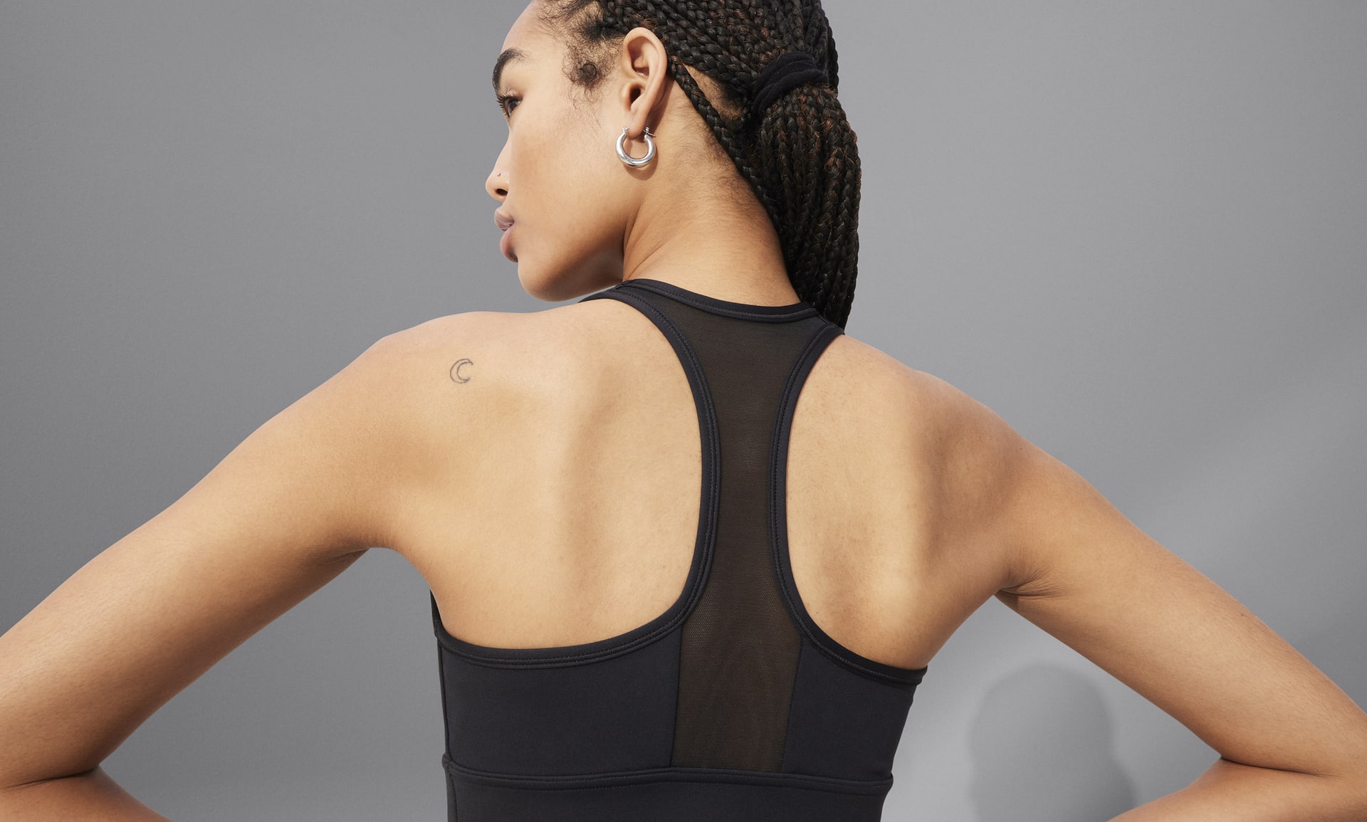 Nike Dri-FIT Swoosh Women's Medium-Support 1-Piece Padded Longline