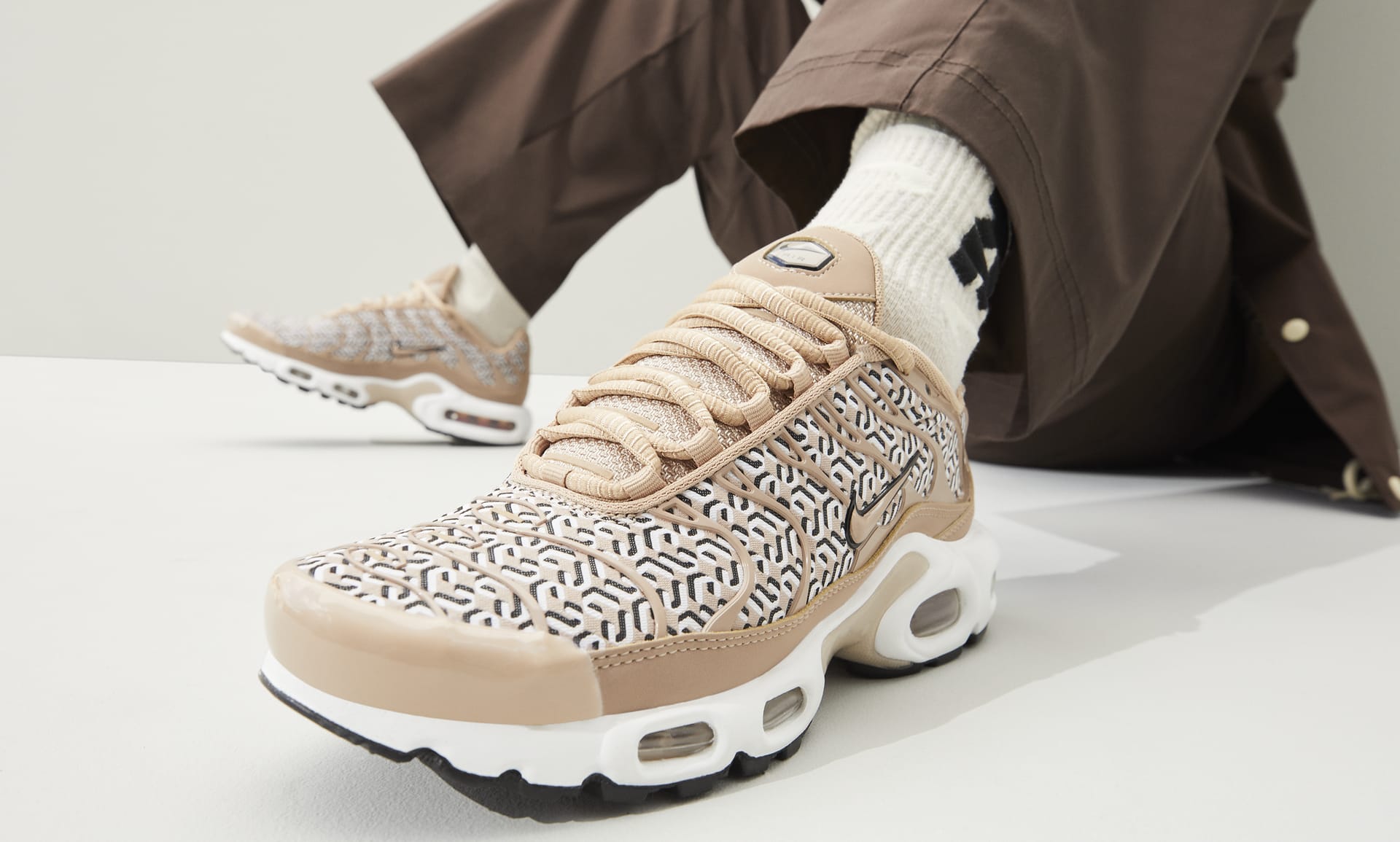 Nike Air Max Plus x Nike United Women's Shoes. Nike.com