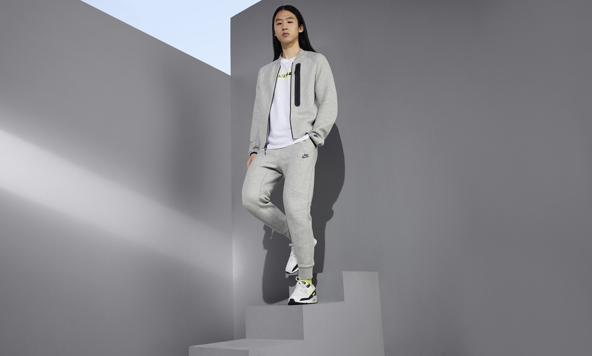 Nike Sportswear Tech Fleece Men's Bomber Jacket. Nike JP