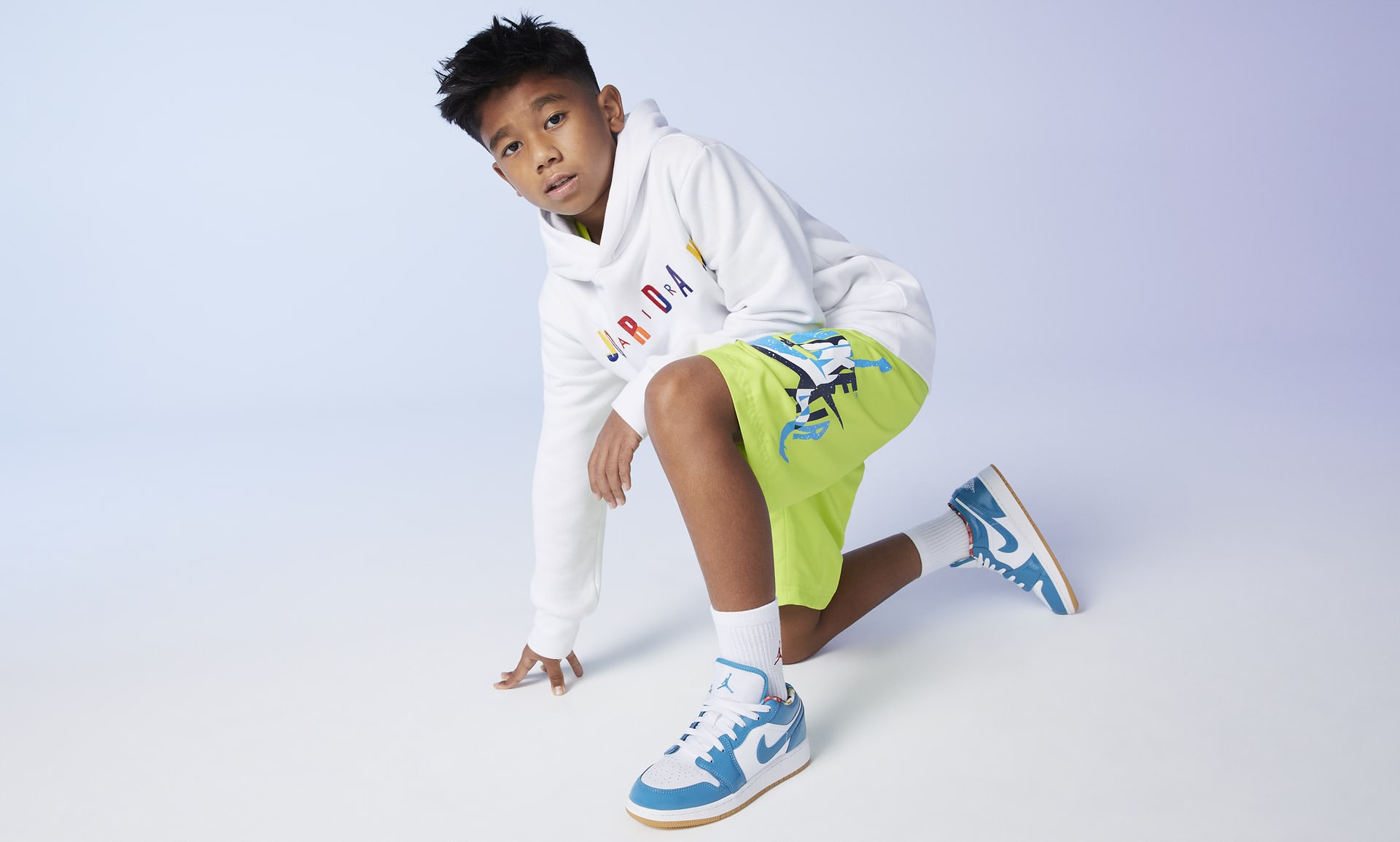 Air Jordan 1 Low SE Older Kids' Shoes. Nike IN
