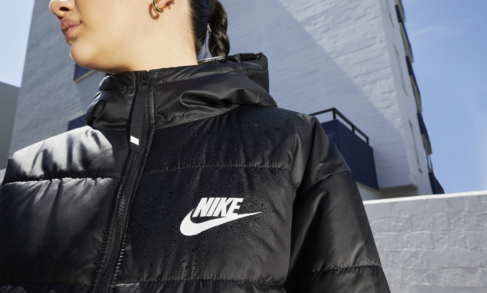 Women\'s Hooded Nike Nike Repel Sportswear Jacket. Therma-FIT Synthetic-Fill