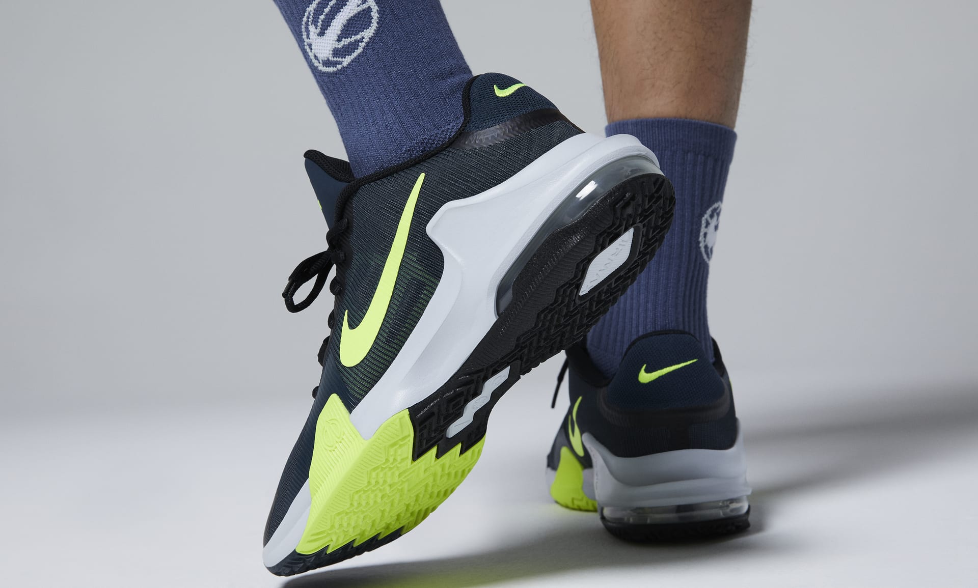 Nike Impact 4 Basketball Shoes. Nike PH