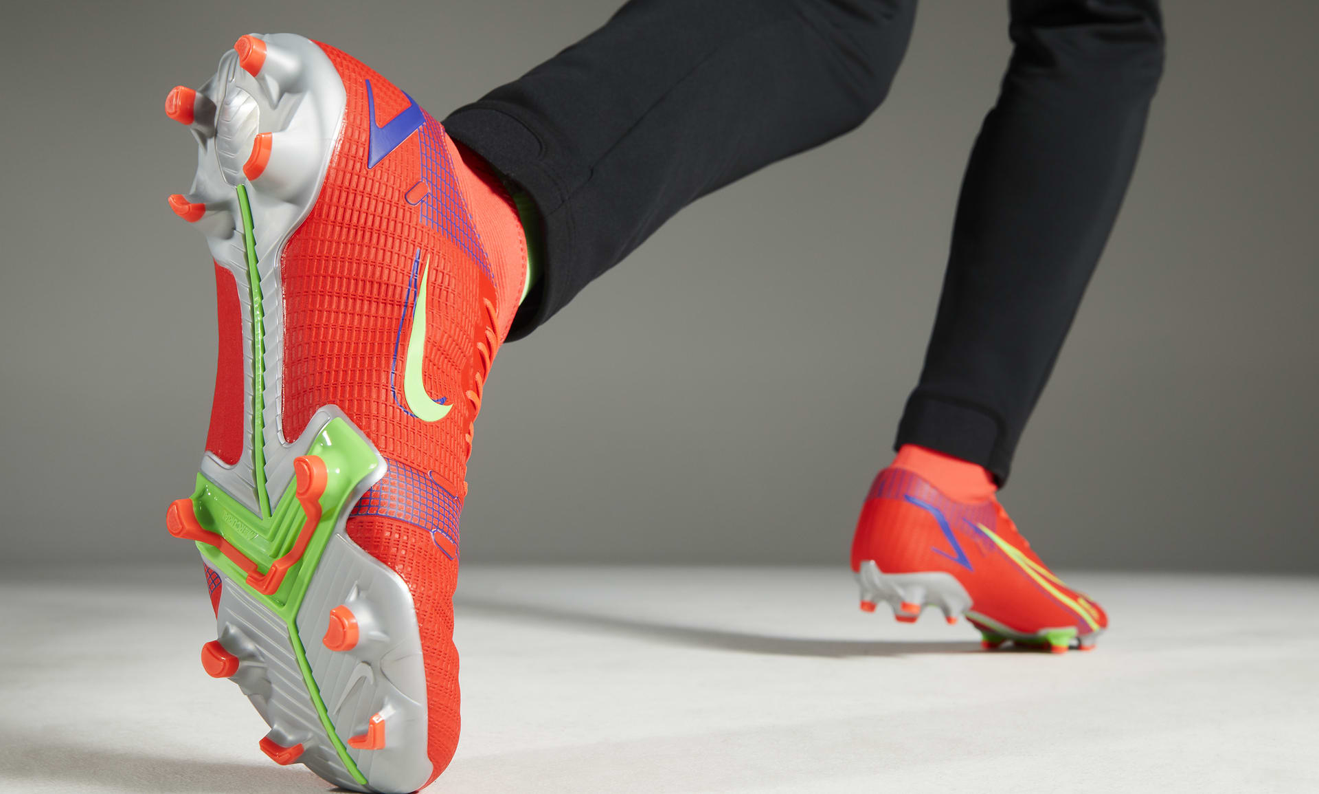 nike grip soccer cleats