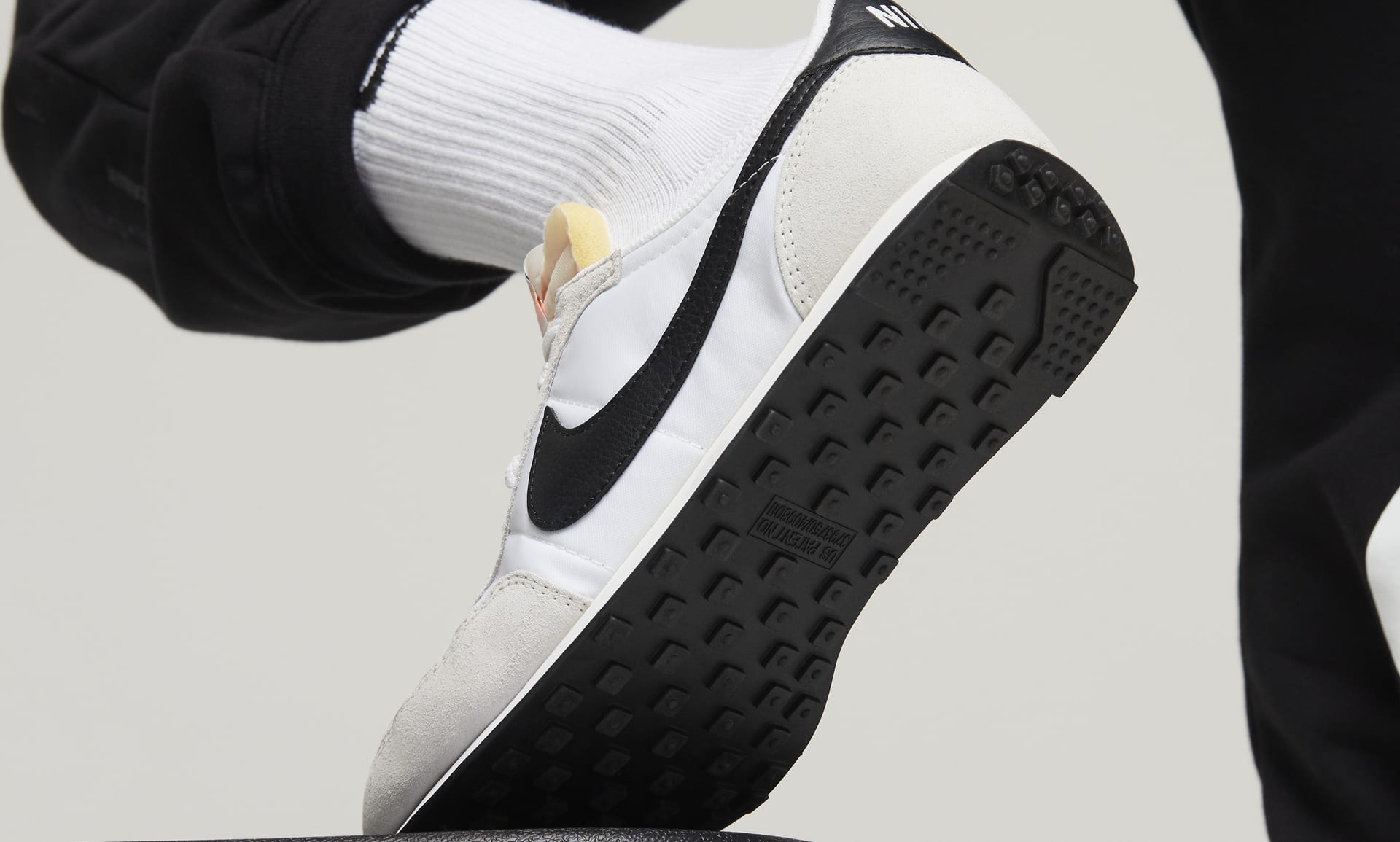 Nike on sale waffle tread