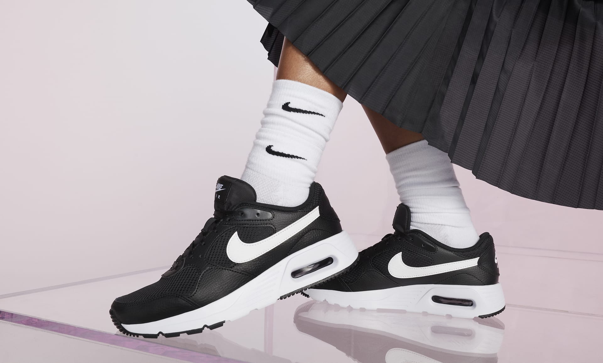 The Fridge Tunisia - Les sneakers Nike Air Max SC pour Femme est  l'accompagnement parfait pour n'importe quel look avec un look élégant et  athlétique😍. CW4554-201 Disponible dans nos magasins The Fridge