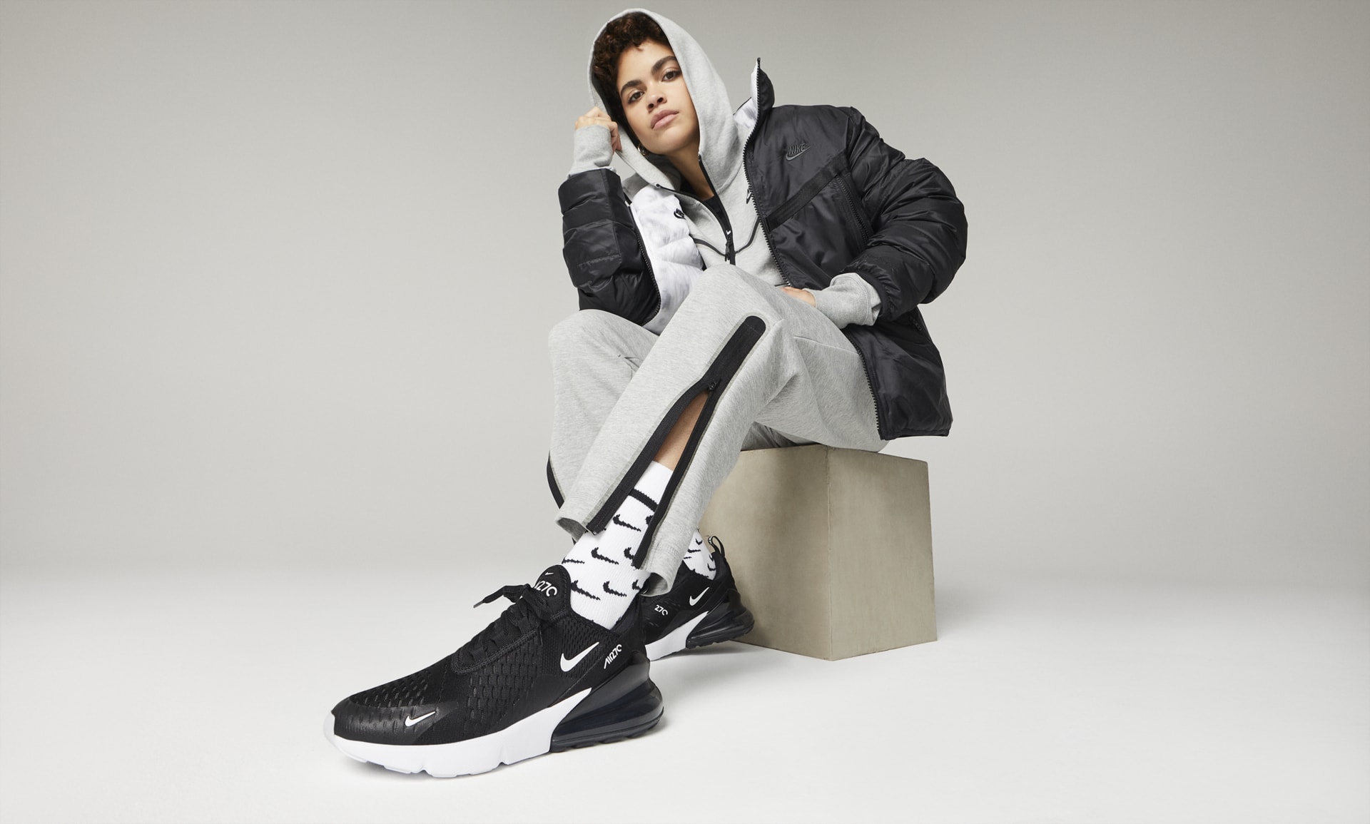 Nike Air Max 270 Women's Shoes