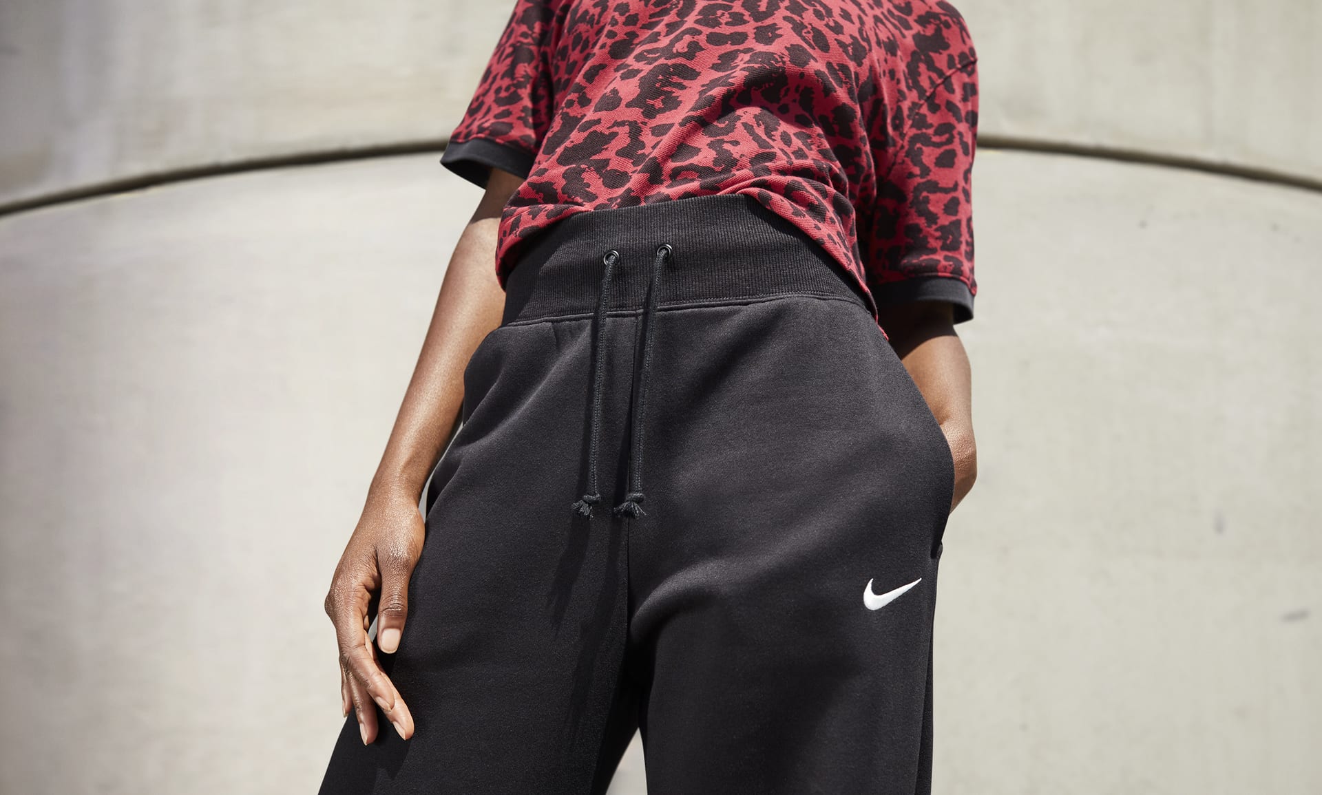 NIKE Nike Sportswear Phoenix Fleece Women's High-Waisted Wide