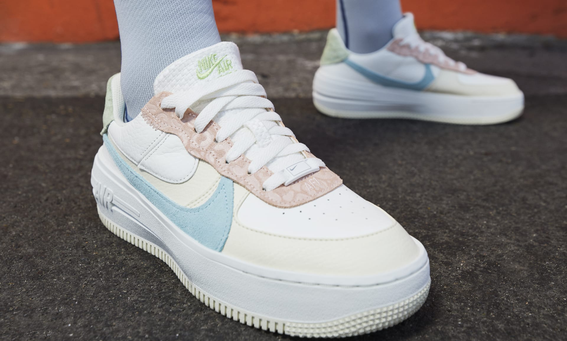 Nike Air Force 1 Low PLT.AF.ORM Damesschoenen. Nike BE