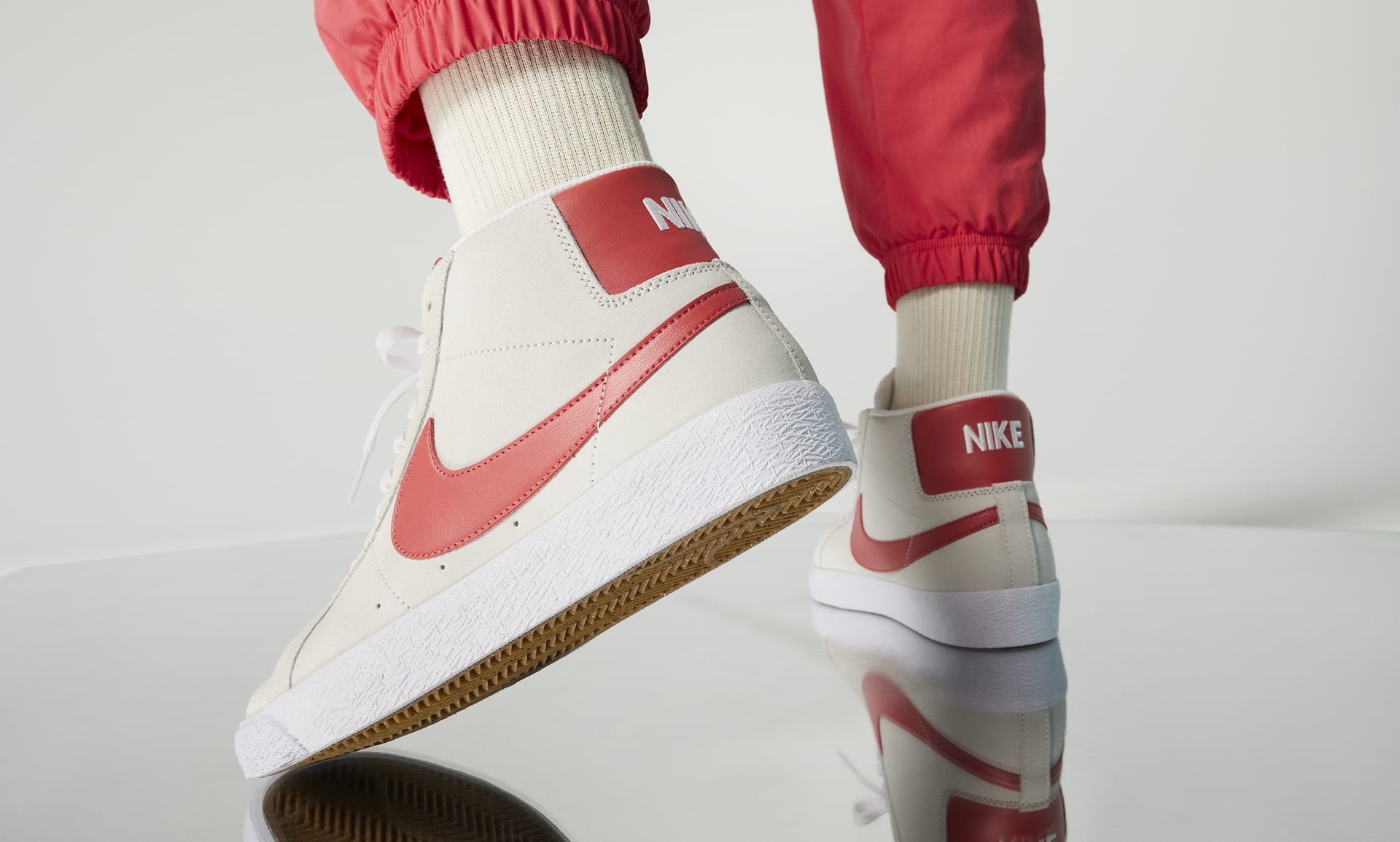 Nike sb zoom blazer mid best sale iso white