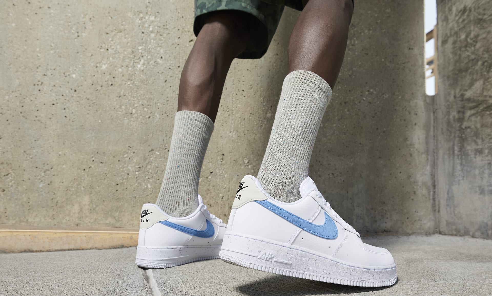 nike air force 1 07 blue swoosh