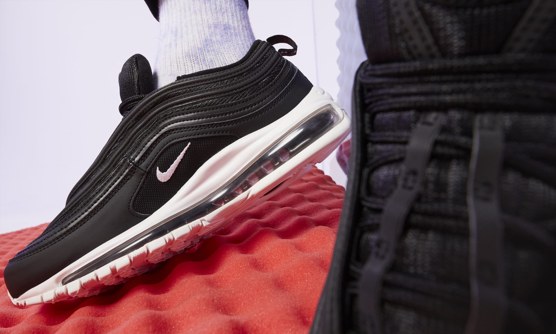 Nike air max 97 mens black hot sale and red