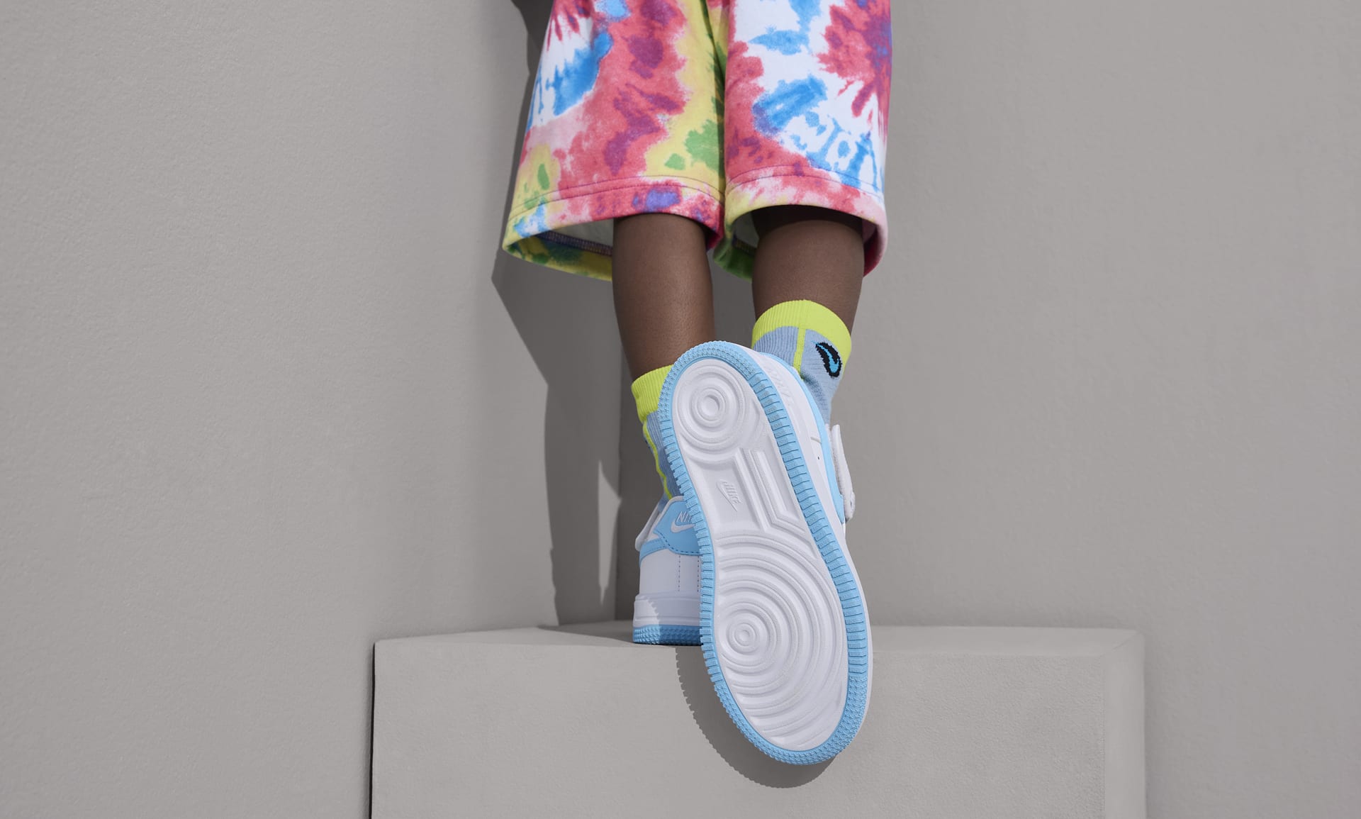 Sapatilhas Nike Force 1 Low EasyOn para criança. Nike PT