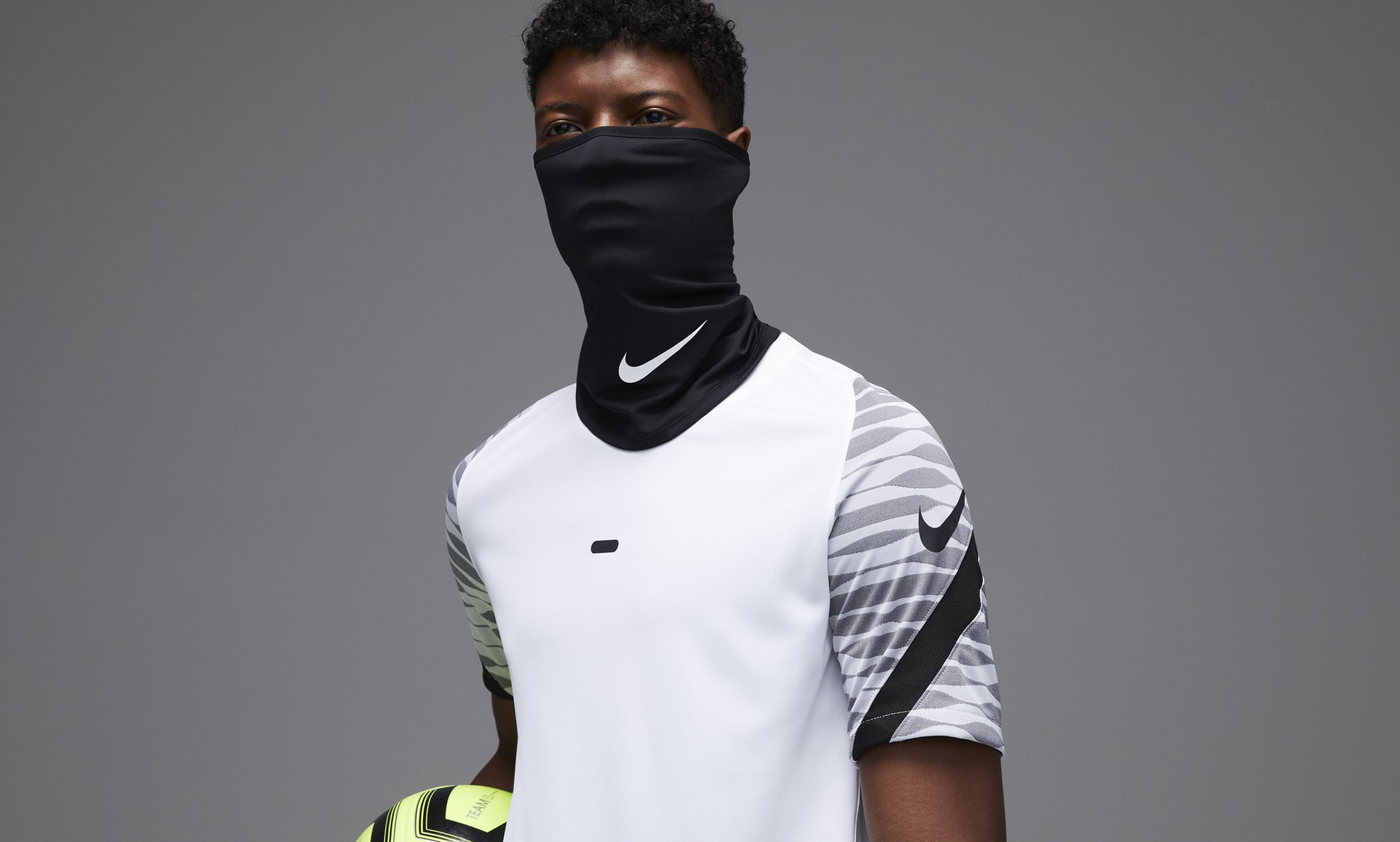 Cache-cou Nike Snood Dri-FIT Global Football Noir