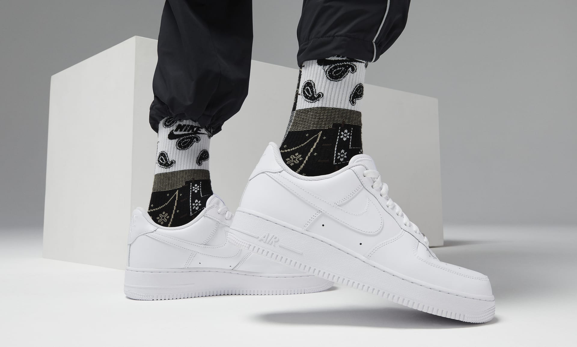 Mens nike air 2025 force 1 low