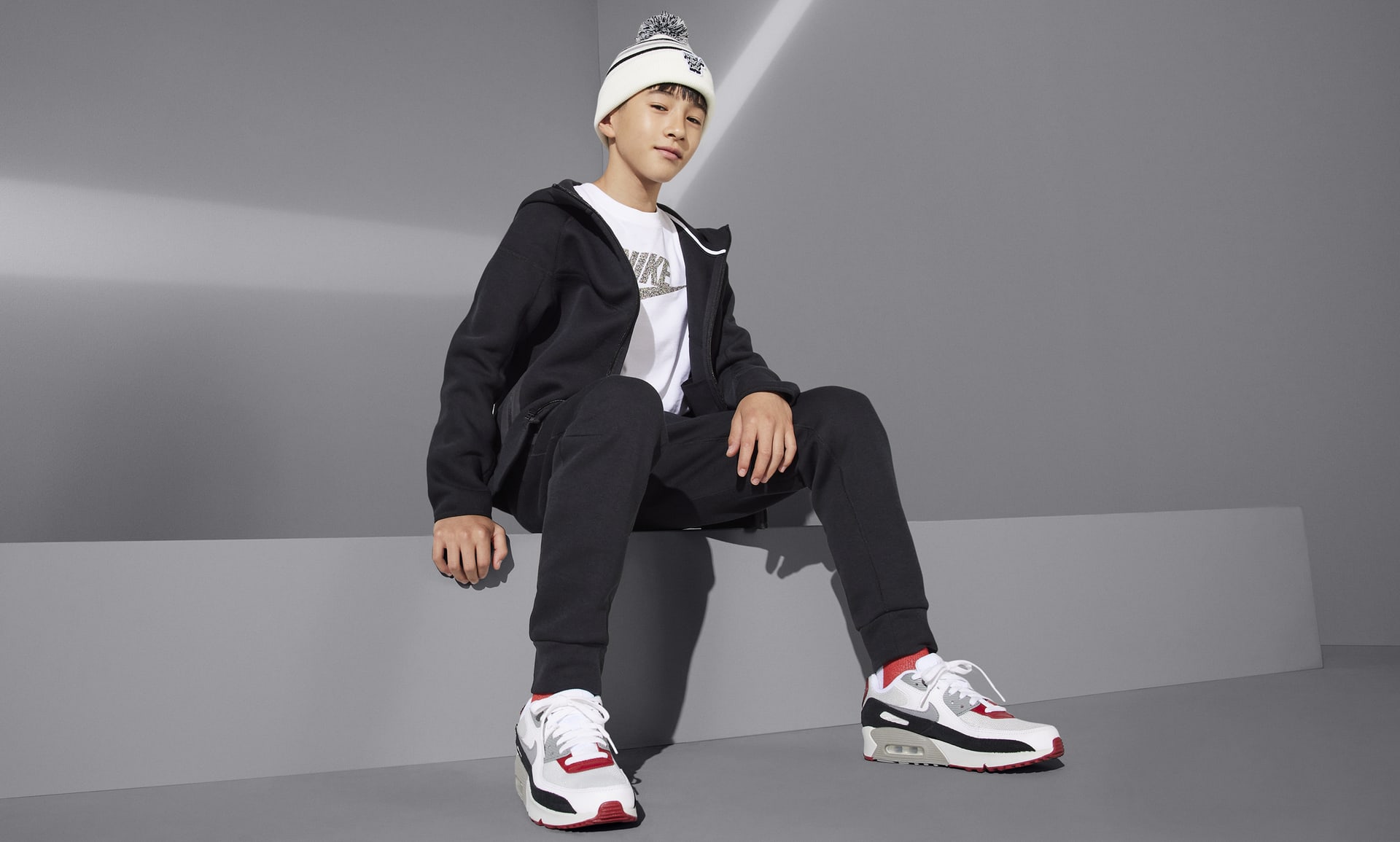 Nike Sportswear Tech Fleece Older Kids' (Boys') Full-Zip Hoodie. Nike IN
