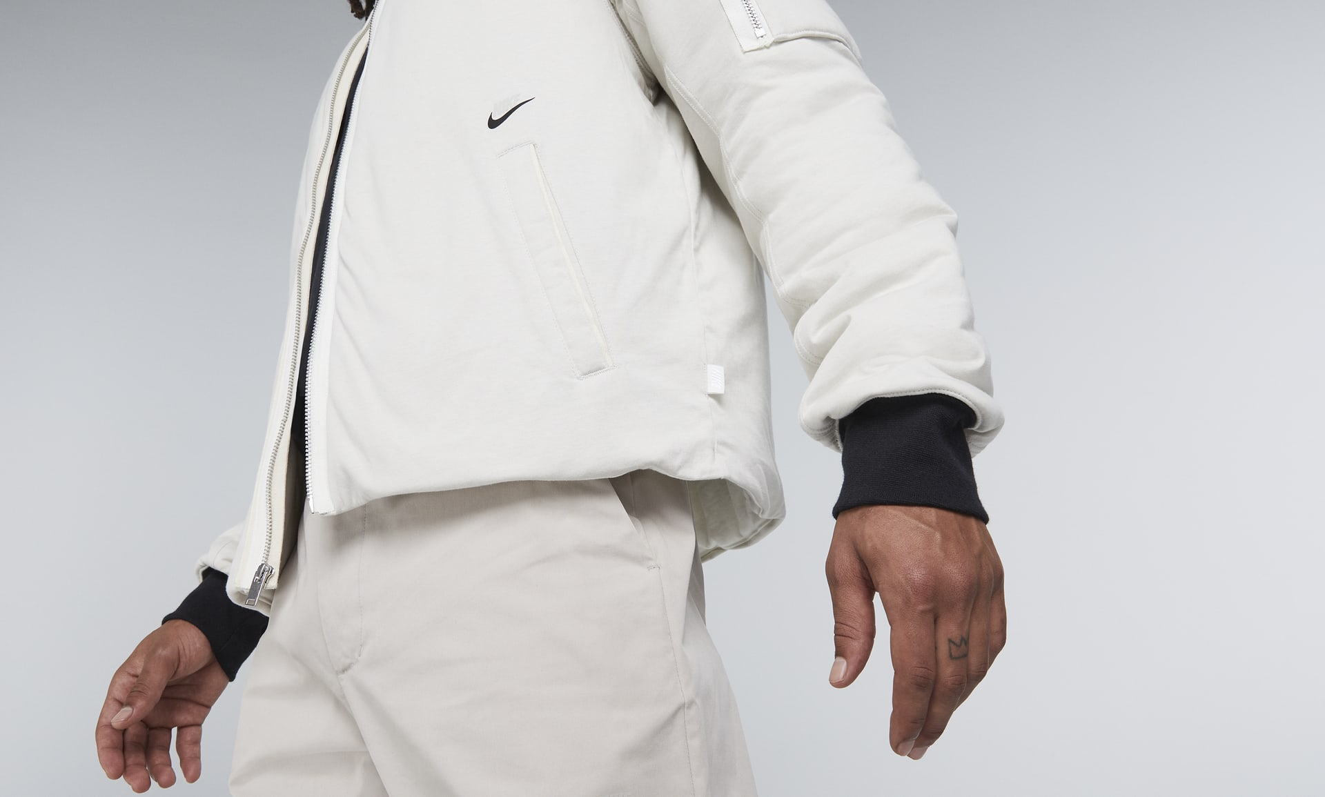 Nike Sportswear Style Essentials+ Men's Filled Bomber Jacket. Nike AE