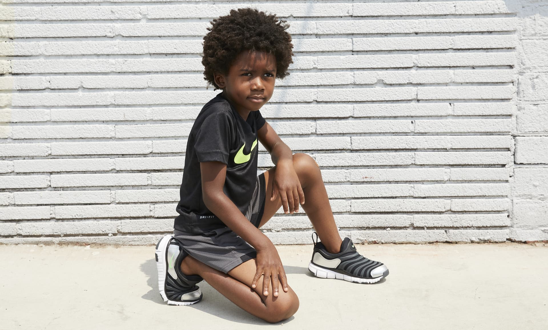 Beweegt niet Overleg werk Nike Dynamo Free Younger Kids' Easy On/Off Shoes. Nike PH